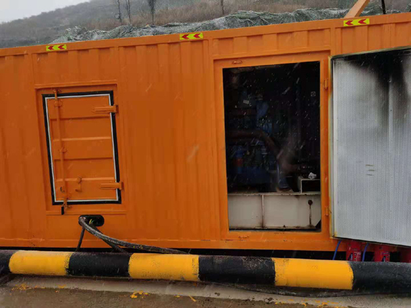 石嘴山出租发电机-船用柴油发电机的工作原理是怎么样的？